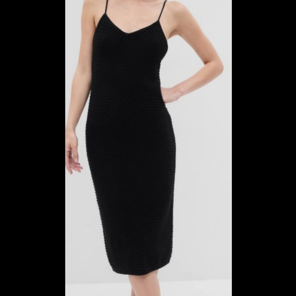 GAP- Crochet Strappy Back Midi Dress. Size XS, Black